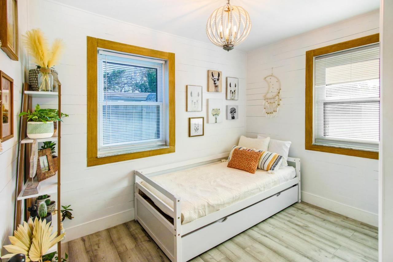 Private Heated Pool Oasis Pet-Friendly Retreat Short Or Long Stays Sleeps 2-8 Ppl Pompano Beach Exterior photo