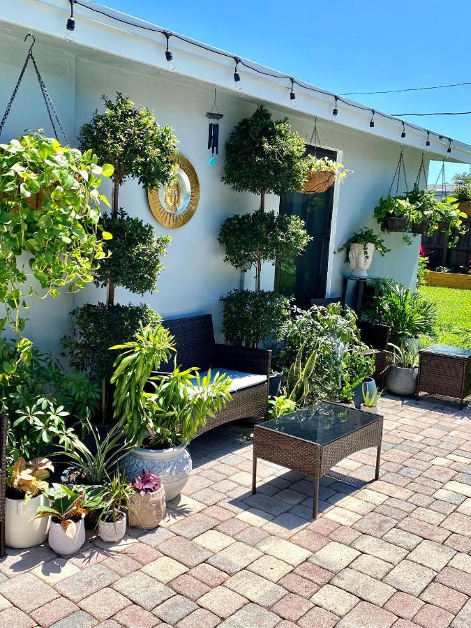Private Heated Pool Oasis Pet-Friendly Retreat Short Or Long Stays Sleeps 2-8 Ppl Pompano Beach Exterior photo