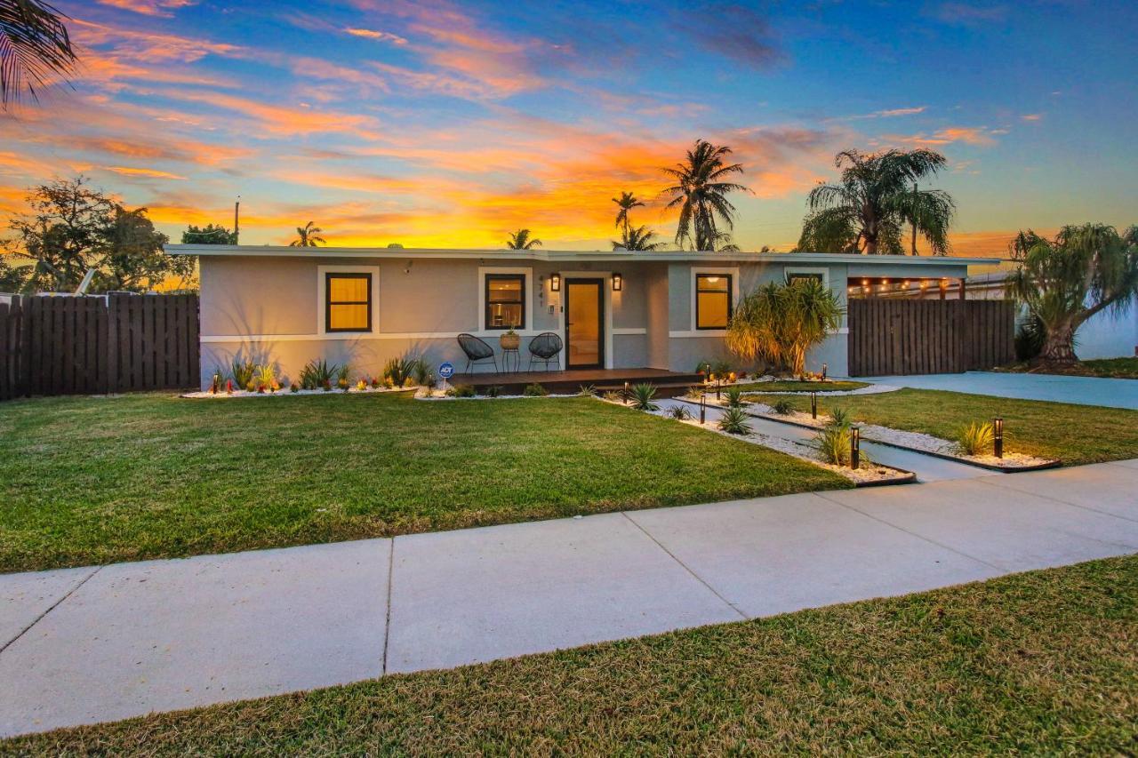 Private Heated Pool Oasis Pet-Friendly Retreat Short Or Long Stays Sleeps 2-8 Ppl Pompano Beach Exterior photo